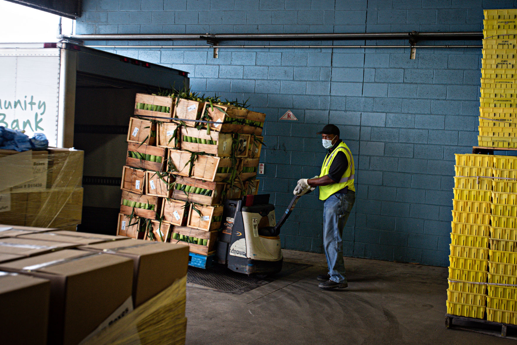 080120_nws_fooddrive